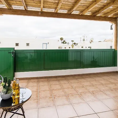 Lucero Appartement *